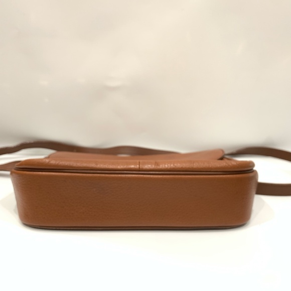 Burberry Brown Leather Shoulder Bag Sku#85019 (Gently used, mold) - Picture 4 of 13